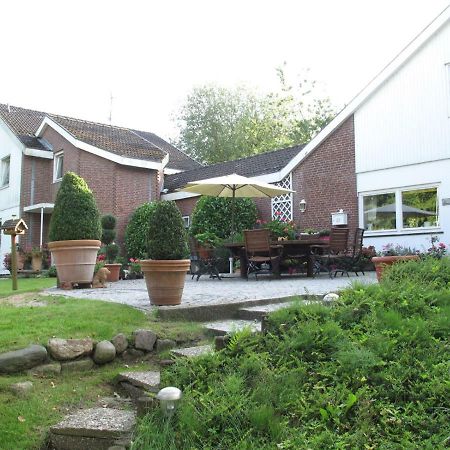 Landhaus Dr. Seiffert Hotel Scharbeutz Exterior photo
